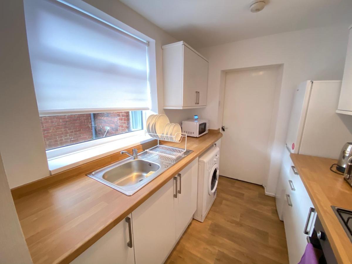 Ferienwohnung Warwick Street Professional Lets Newcastle upon Tyne Exterior foto